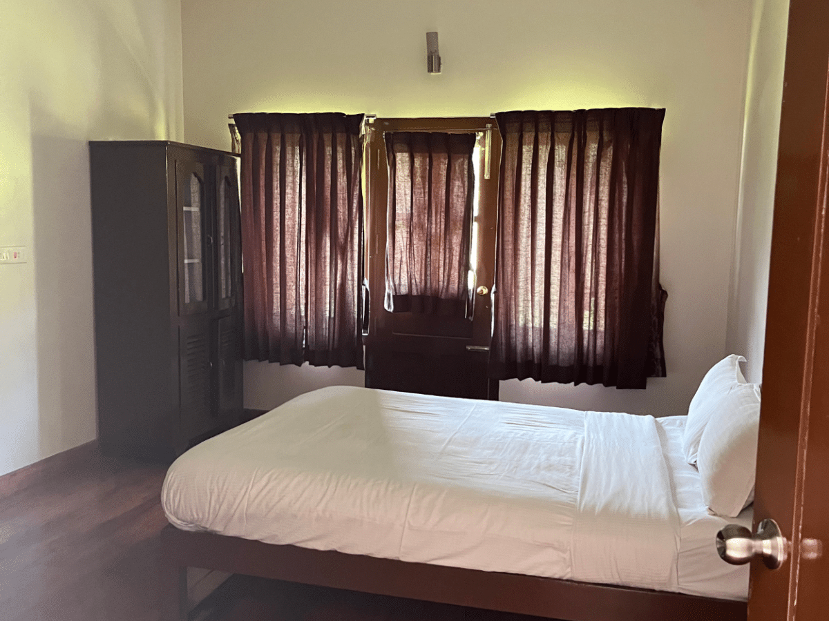 Discover Munnar's Essence: Farm-to-Table & Tribal Village Experience