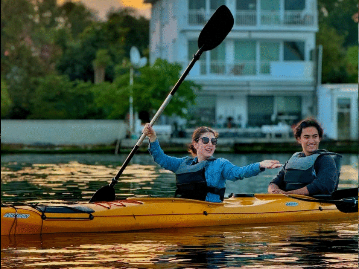 Canoeing on the Bosphorus: Paddle Between Two Continents