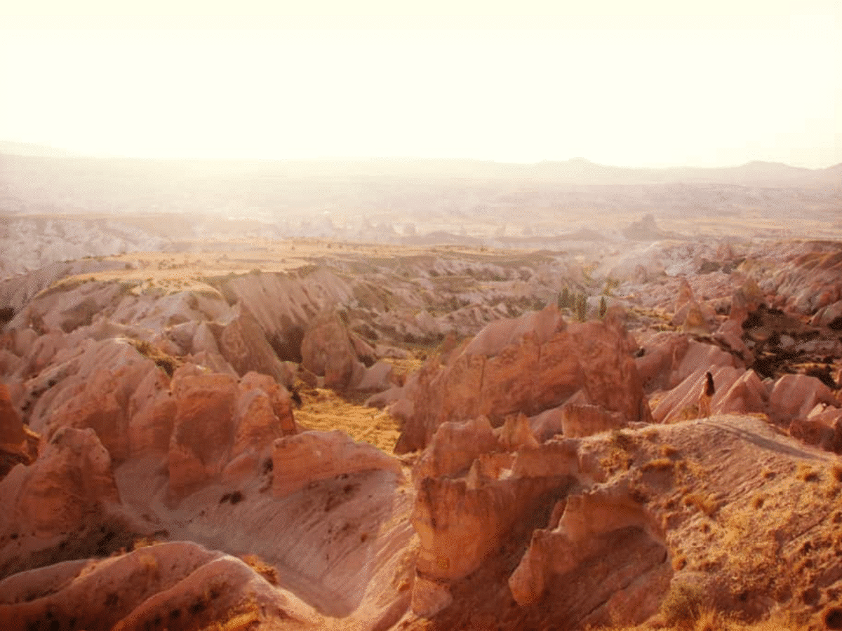 Rose Valley Sunset Hiking Tour
