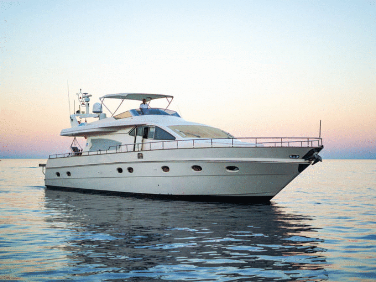 Elegance at Sea: Private Gianetti Yacht Escape