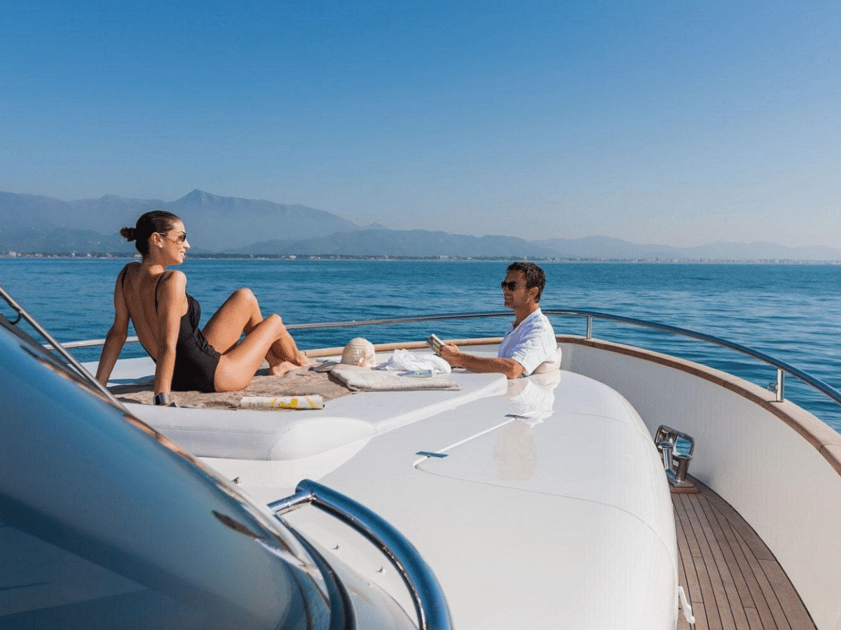 Sunset Serenity: Affordable Yacht Escape