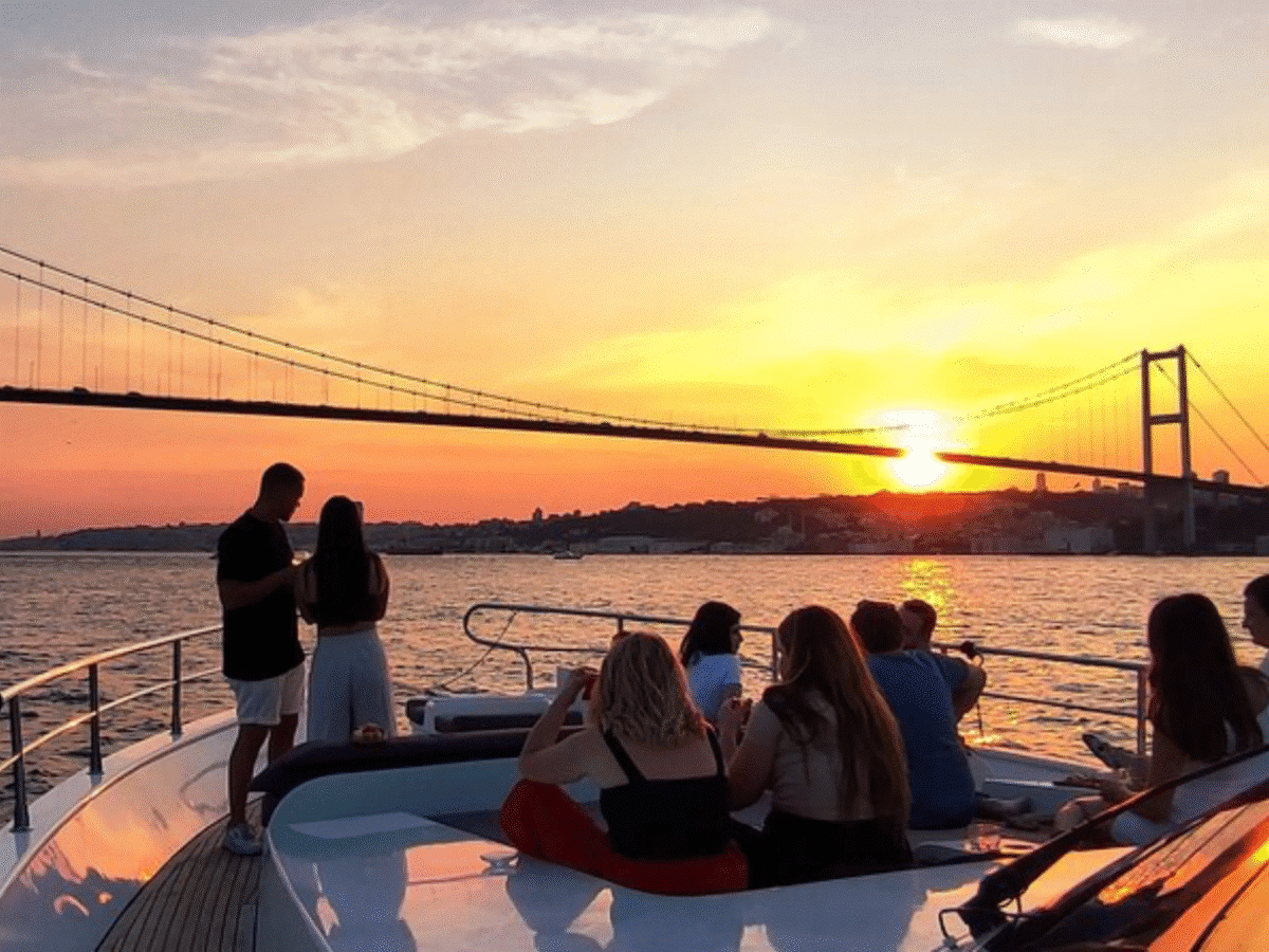Sail Istanbul in Style: Private Bosphorus Yacht Cruise