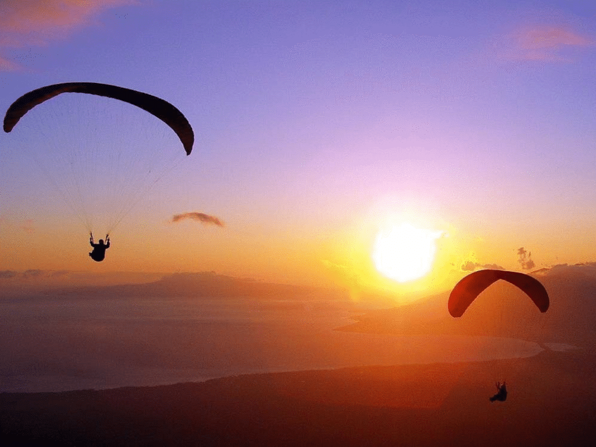 Fly Beyond Limits: Tandem Paragliding Adventure