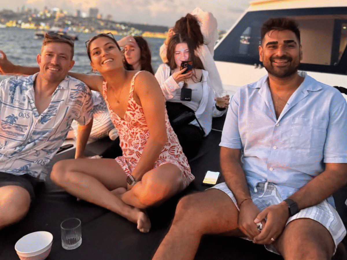 Sail Istanbul in Style: Private Bosphorus Yacht Cruise