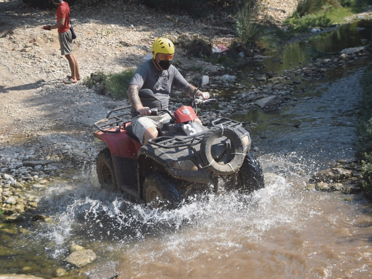 Dust, Speed & Fun: Quad Bike Safari Adventure