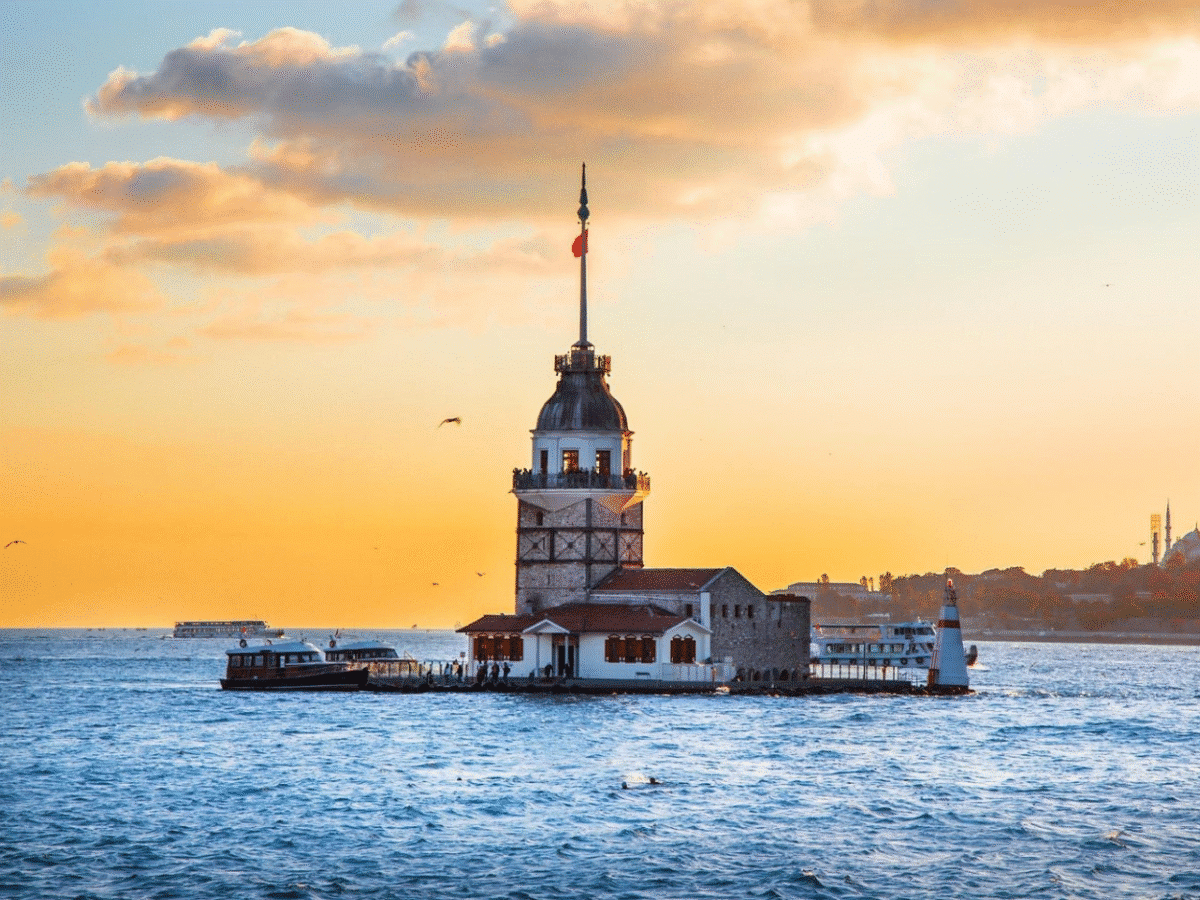 Brunch on a Historic Bosphorus Boat