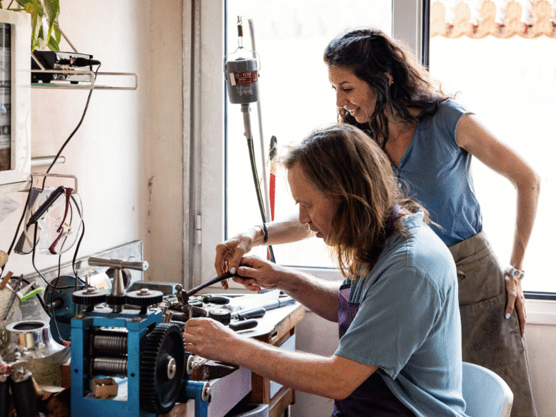 Design & Fashion Jewelry with a Silversmith