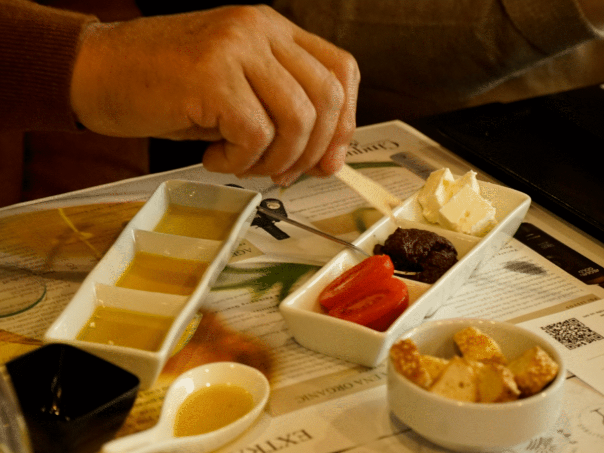 Greek Olive Oil Tasting Experience