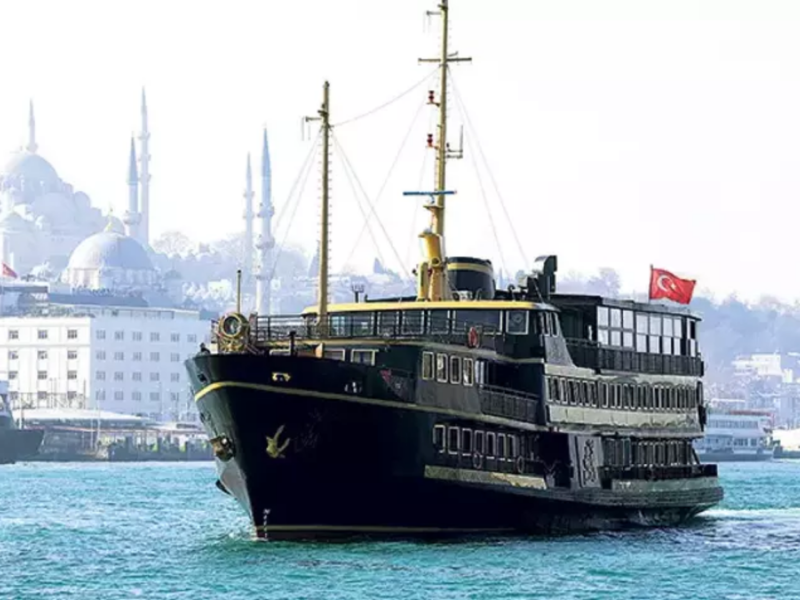 Dine on a Historic Bosphorus Cruise